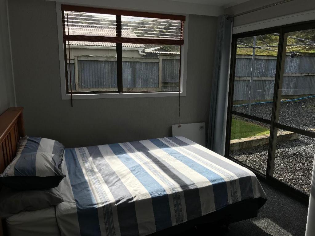 Kiwi Cabins Tapu Экстерьер фото